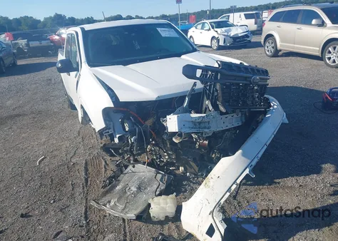 2024 Ford Maverick Xlt z USA, uszkodzony, nr VIN 3FTTW8H33RRB52957